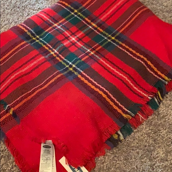 Old Navy Accessories - Old navy rep plaid blanket scarf